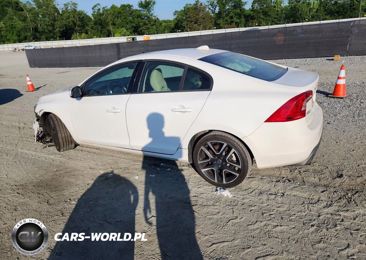 2017 Volvo S60 VIN:YV126MFL3H2434407 - 2