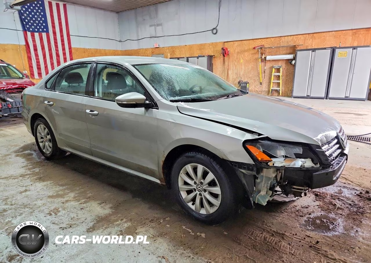 2012 Volkswagen Passat S VIN:1VWAH7A39CC026711 - 4