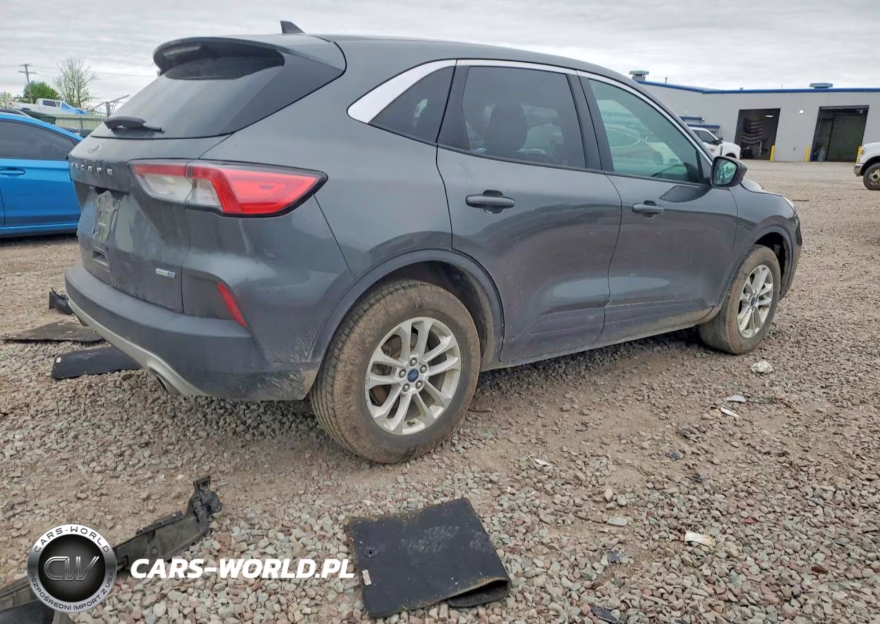 2020 Ford Escape Se VIN:1FMCU9G66LUB25545 - 3