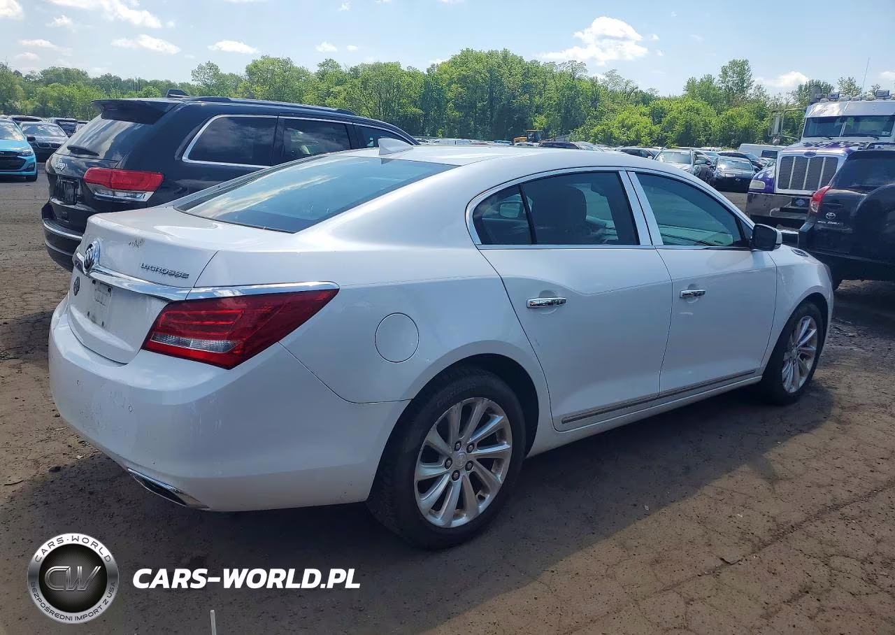 2015 Buick Lacrosse VIN:1G4GB5G31FF242805 - 3