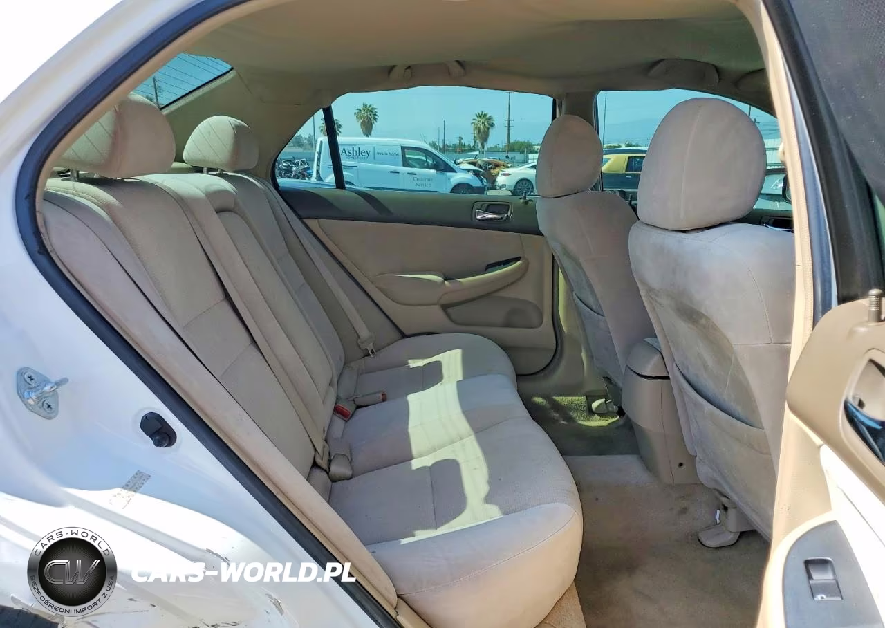 2005 Honda Accord Lx VIN:JHMCM56465C004888 - 10