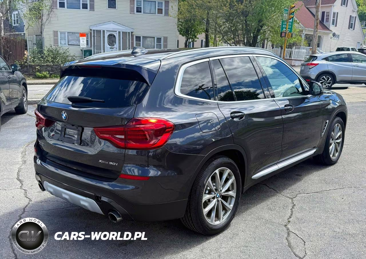 2019 BMW X3 xDrive30I VIN:5UXTR9C55KLR04358 - 3