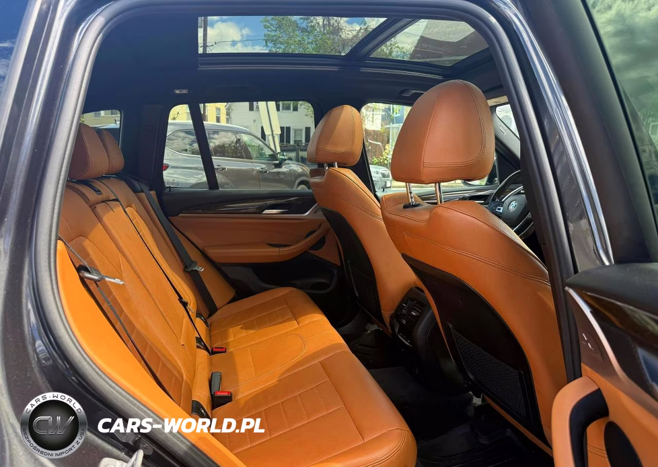 2019 BMW X3 xDrive30I VIN:5UXTR9C55KLR04358 - 9