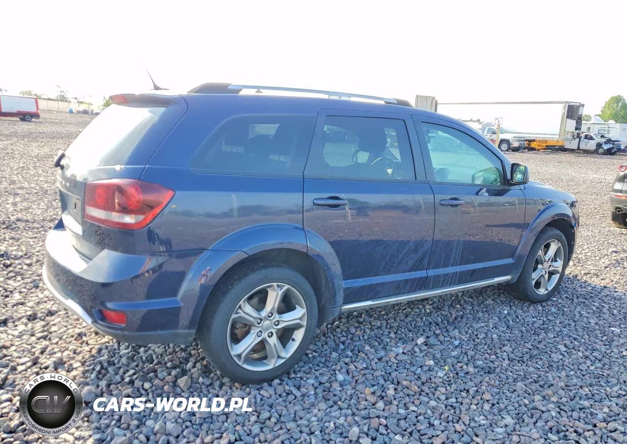 2017 Dodge Journey Crossroad VIN:3C4PDCGG4HT502015 - 3