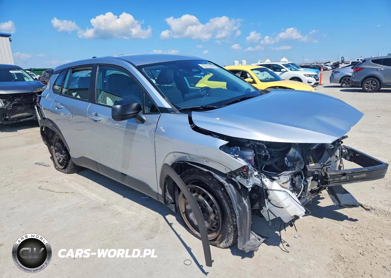2023 Toyota Corolla Cross L VIN:7MUAAAAG6PV049719 - 4
