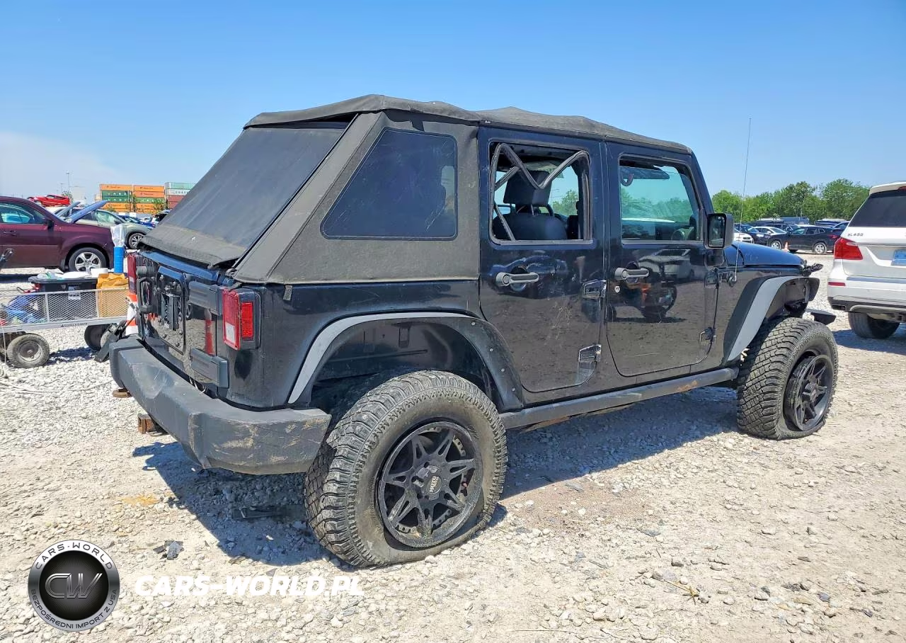 2009 Jeep Wrangler Unlimited Rubicon VIN:1J8GA69179L703383 - 3