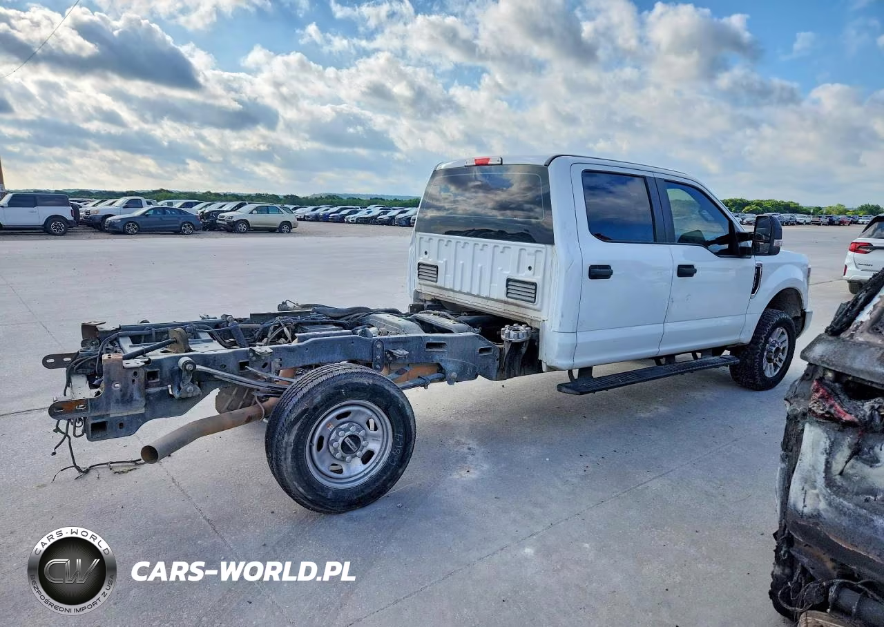 2019 Ford F250 Super Duty VIN:1FD7W2B66KED44136 - 3