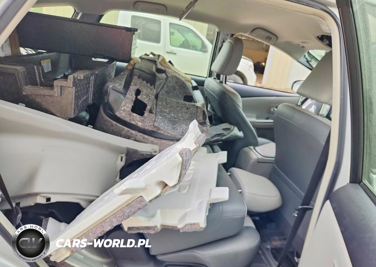2016 Toyota Prius V Four VIN:JTDZN3EU5GJ045008 - 10