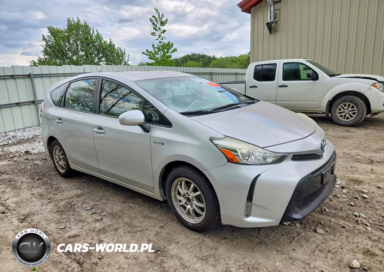 2016 Toyota Prius V Four VIN:JTDZN3EU5GJ045008 - 4