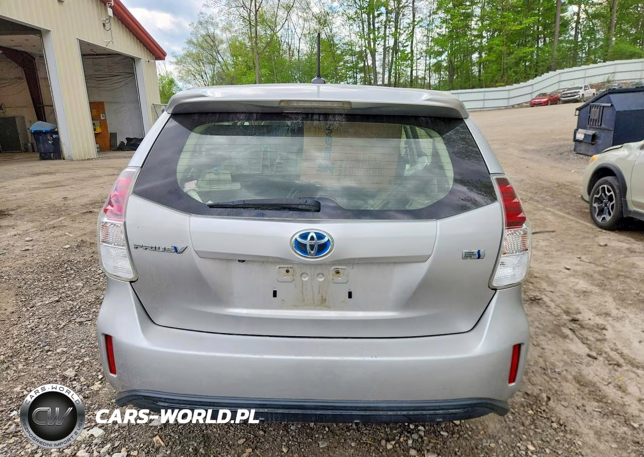 2016 Toyota Prius V Four VIN:JTDZN3EU5GJ045008 - 6
