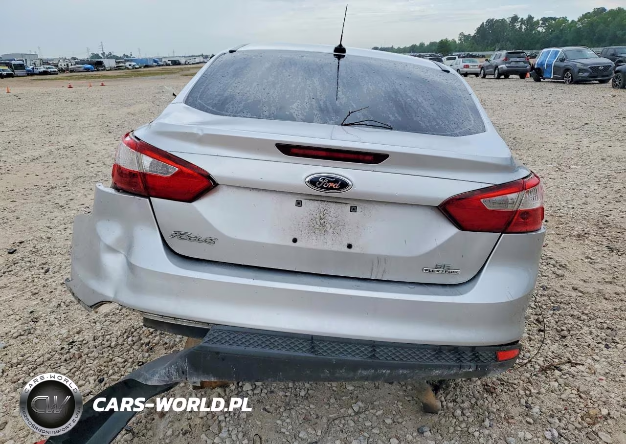 2013 Ford Focus Se VIN:1FADP3F21DL220376 - 6