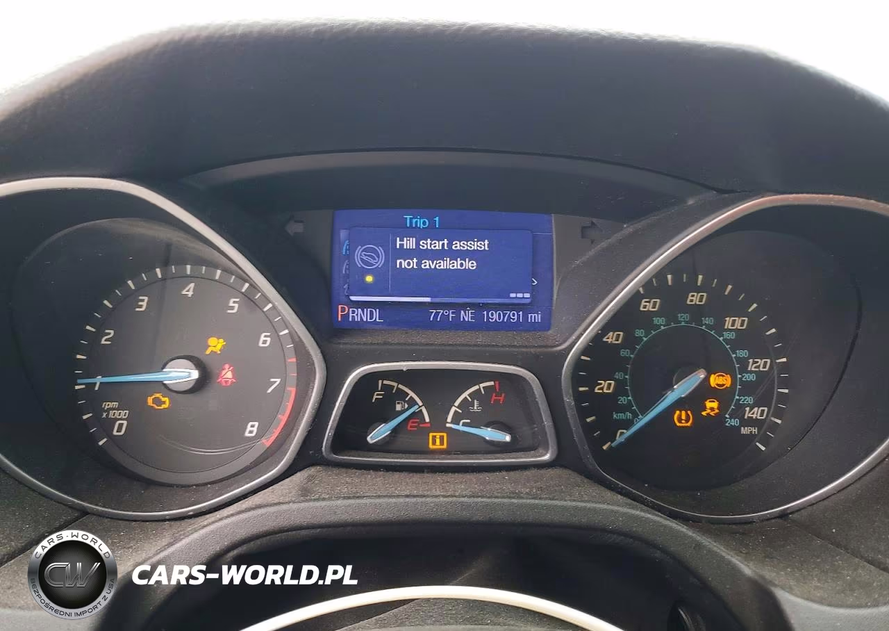 2013 Ford Focus Se VIN:1FADP3F21DL220376 - 9