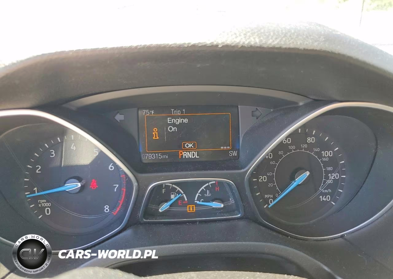 2017 Ford Focus Se VIN:1FADP3F27HL336672 - 9