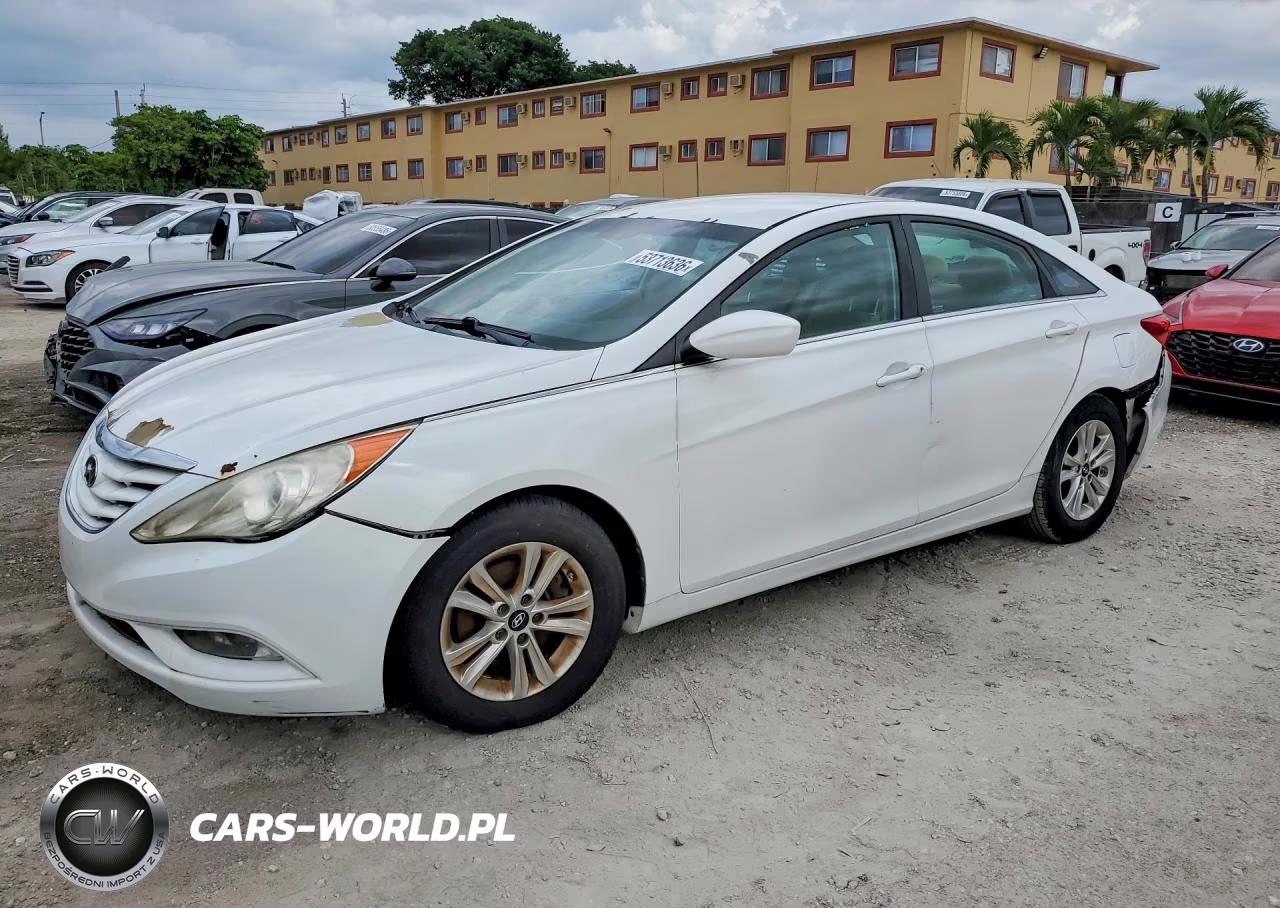 2013 Hyundai Sonata Gls