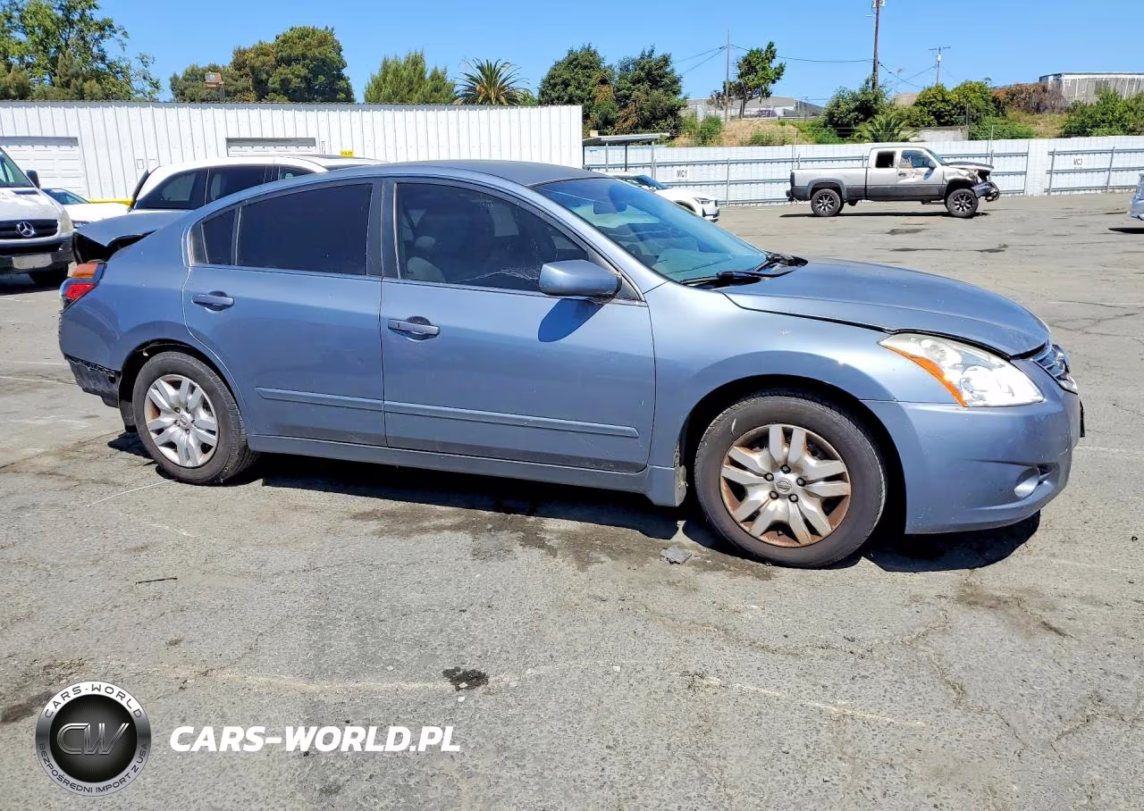 2010 Nissan Altima 2.5 VIN:1N4AL2AP1AN517689 - 4