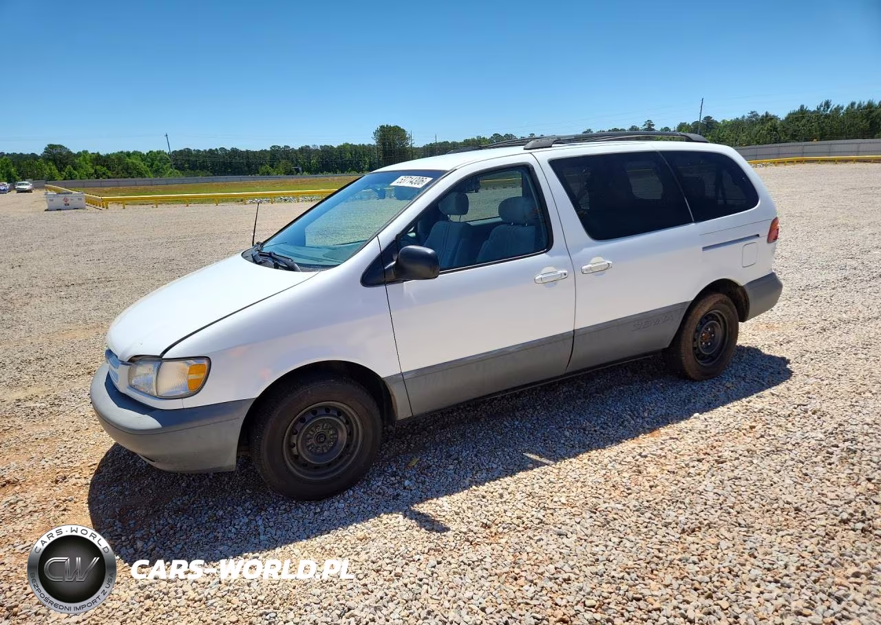 1999 Toyota Sienna Ce
