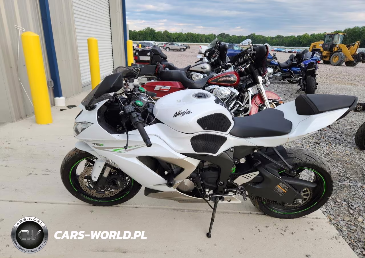 2017 Kawasaki Zx636 E VIN:JKBZXJE1XHA025462 - 3