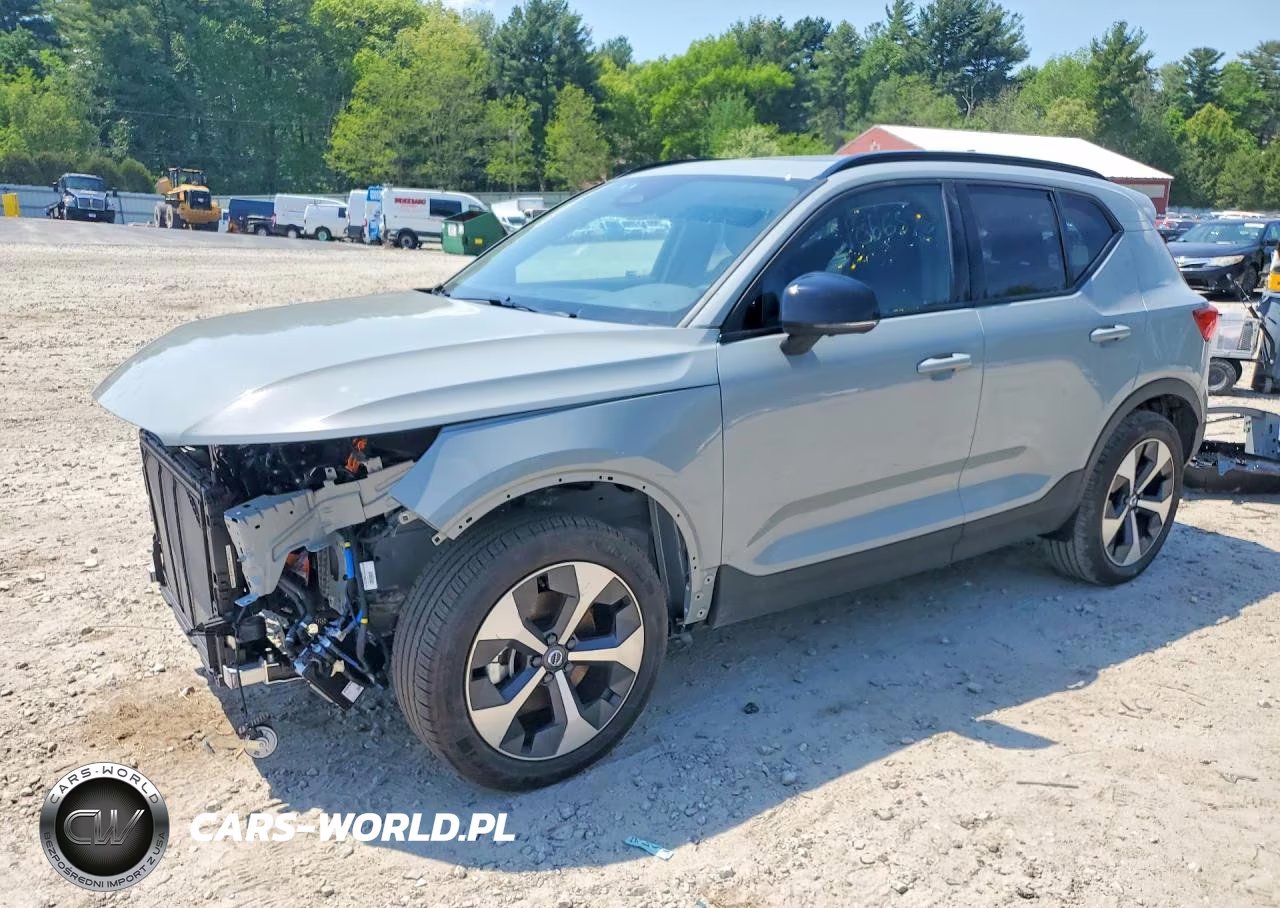 2026 Volvo Xc40 Plus – zdjęcie 1 z 14