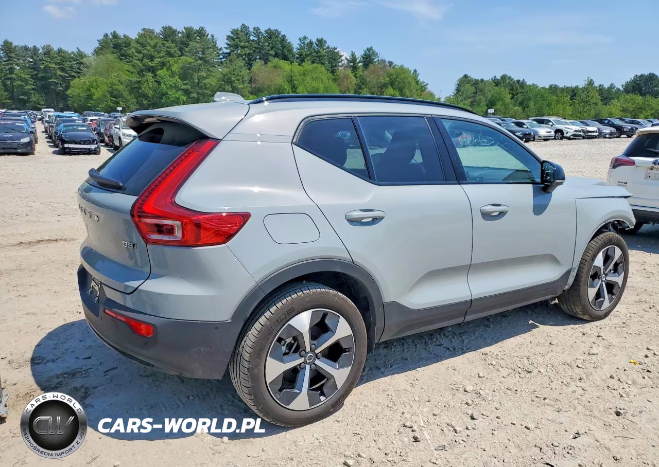 2026 Volvo Xc40 Plus VIN:YV4L12UC9T2710921 - 3