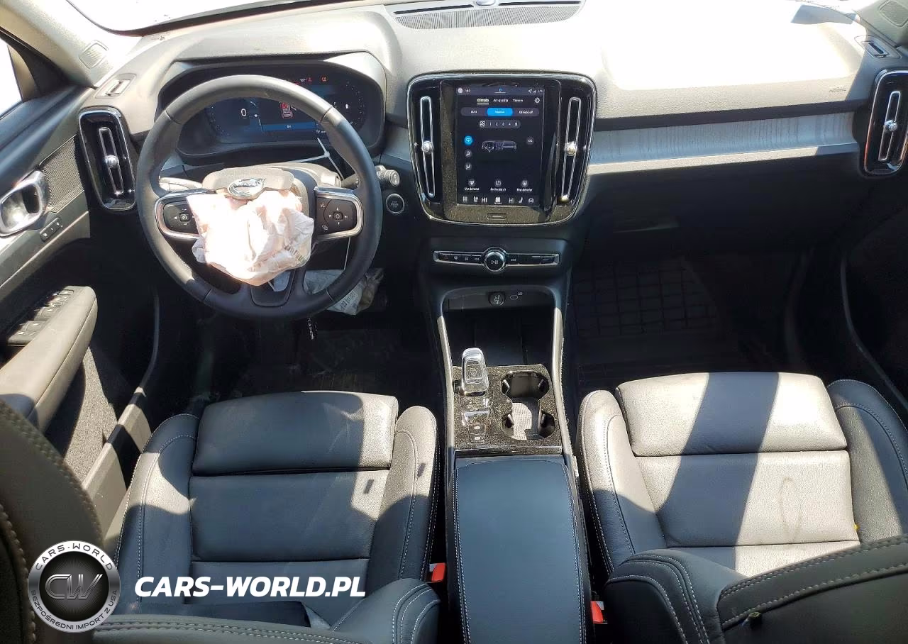 2026 Volvo Xc40 Plus VIN:YV4L12UC9T2710921 - 8