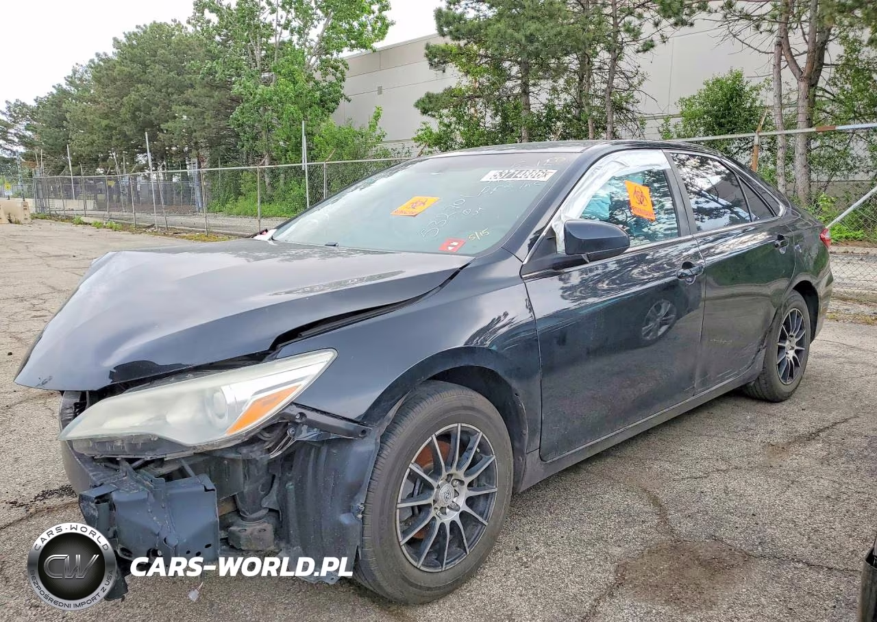 2016 Toyota Camry Le