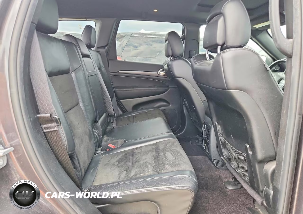 2018 Jeep Grand Cherokee Laredo VIN:1C4RJFAGXJC483676 - 11