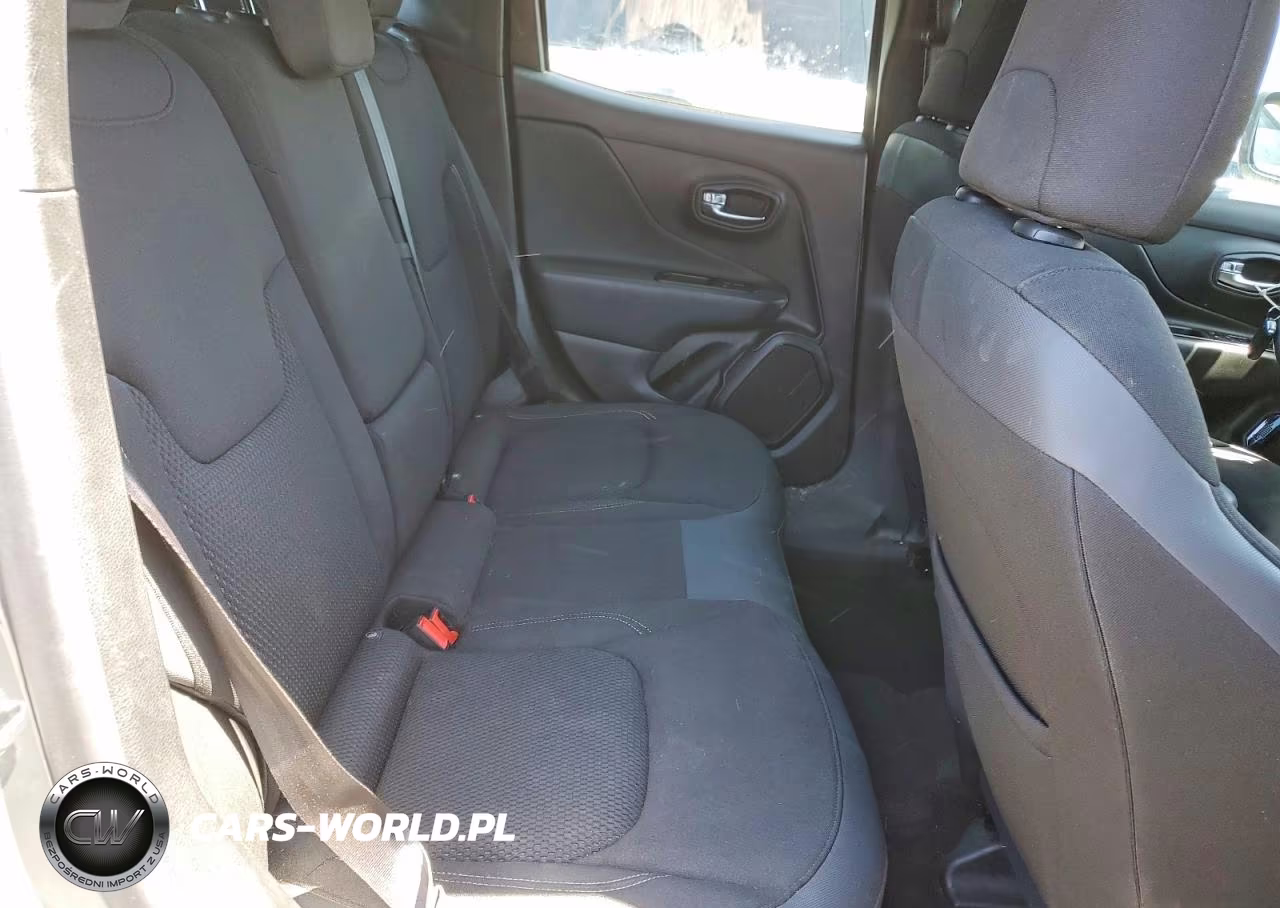 2022 Jeep Renegade Altitude VIN:ZACNJDE14NPN69055 - 11