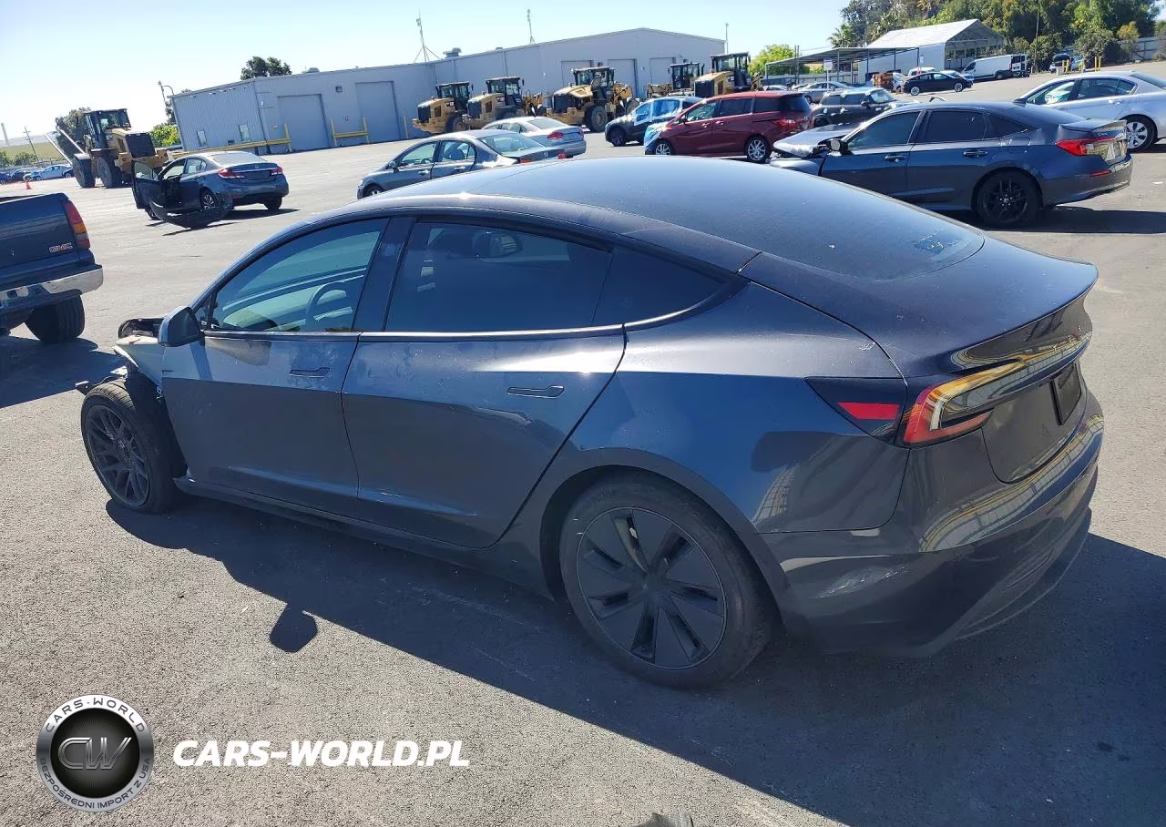 2024 Tesla Model 3 VIN:5YJ3E1EA8RF862158 - 2