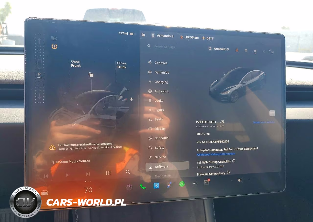 2024 Tesla Model 3 VIN:5YJ3E1EA8RF862158 - 9