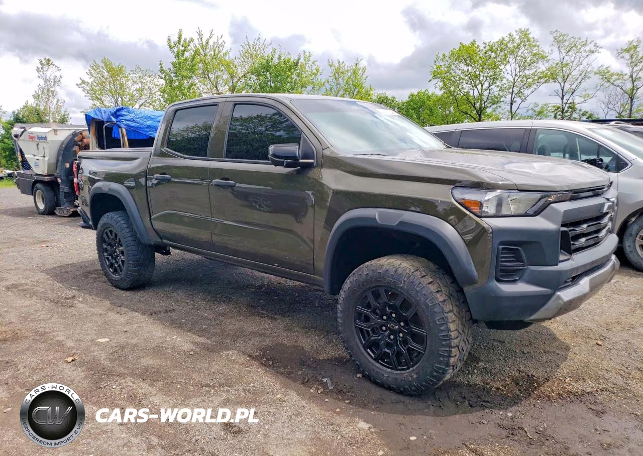 2023 Chevrolet Colorado Trail Boss VIN:1GCPTEEK9P1139013 - 4
