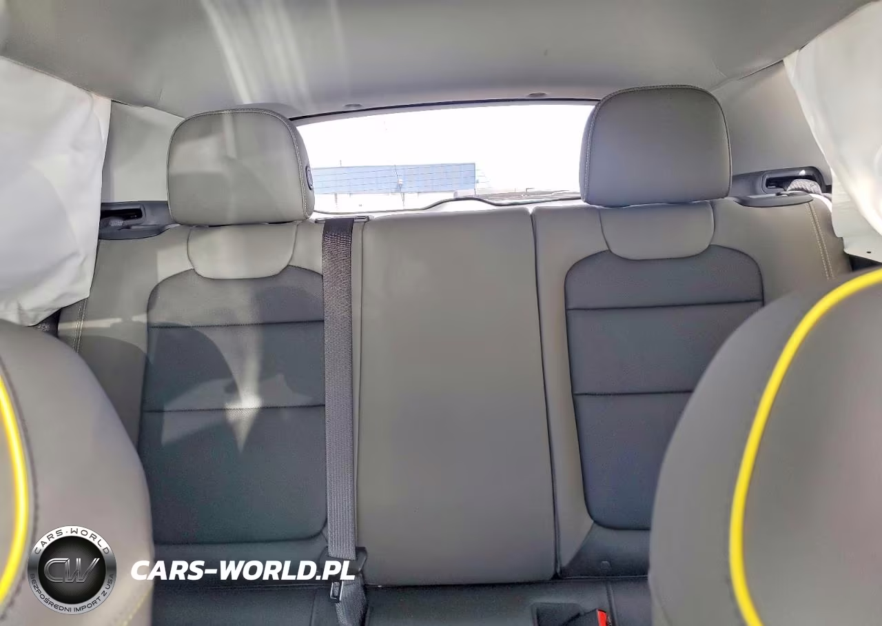2025 Chevrolet Trax Activ VIN:KL77LKEP3SC013329 - 10