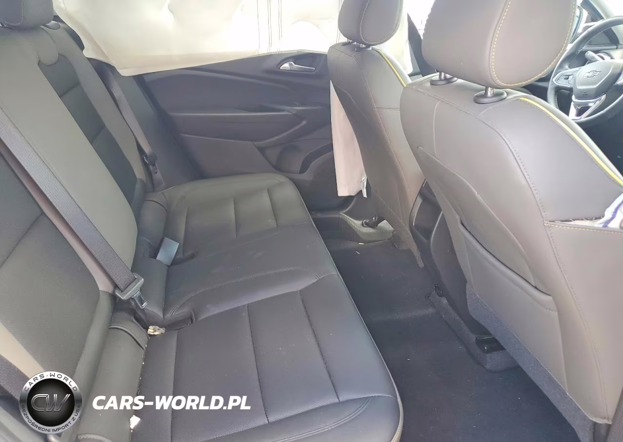 2025 Chevrolet Trax Activ VIN:KL77LKEP3SC013329 - 11
