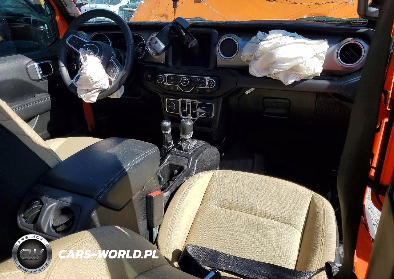 2018 Jeep Wrangler Unlimited Sahara VIN:1C4HJXEN4JW243628 - 8