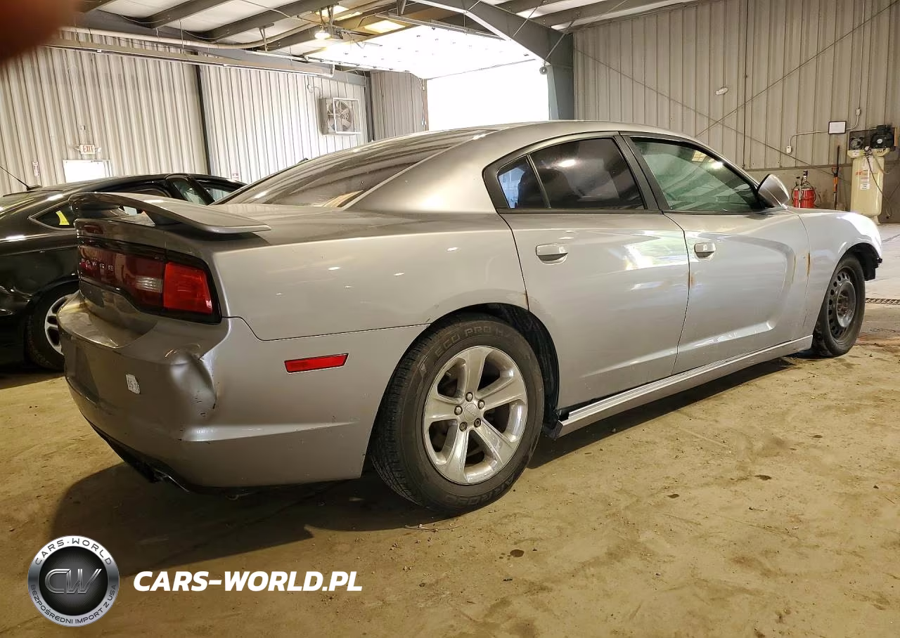 2013 Dodge Charger Se VIN:2C3CDXBG7DH677511 - 3