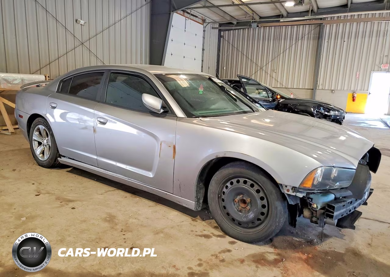 2013 Dodge Charger Se VIN:2C3CDXBG7DH677511 - 4