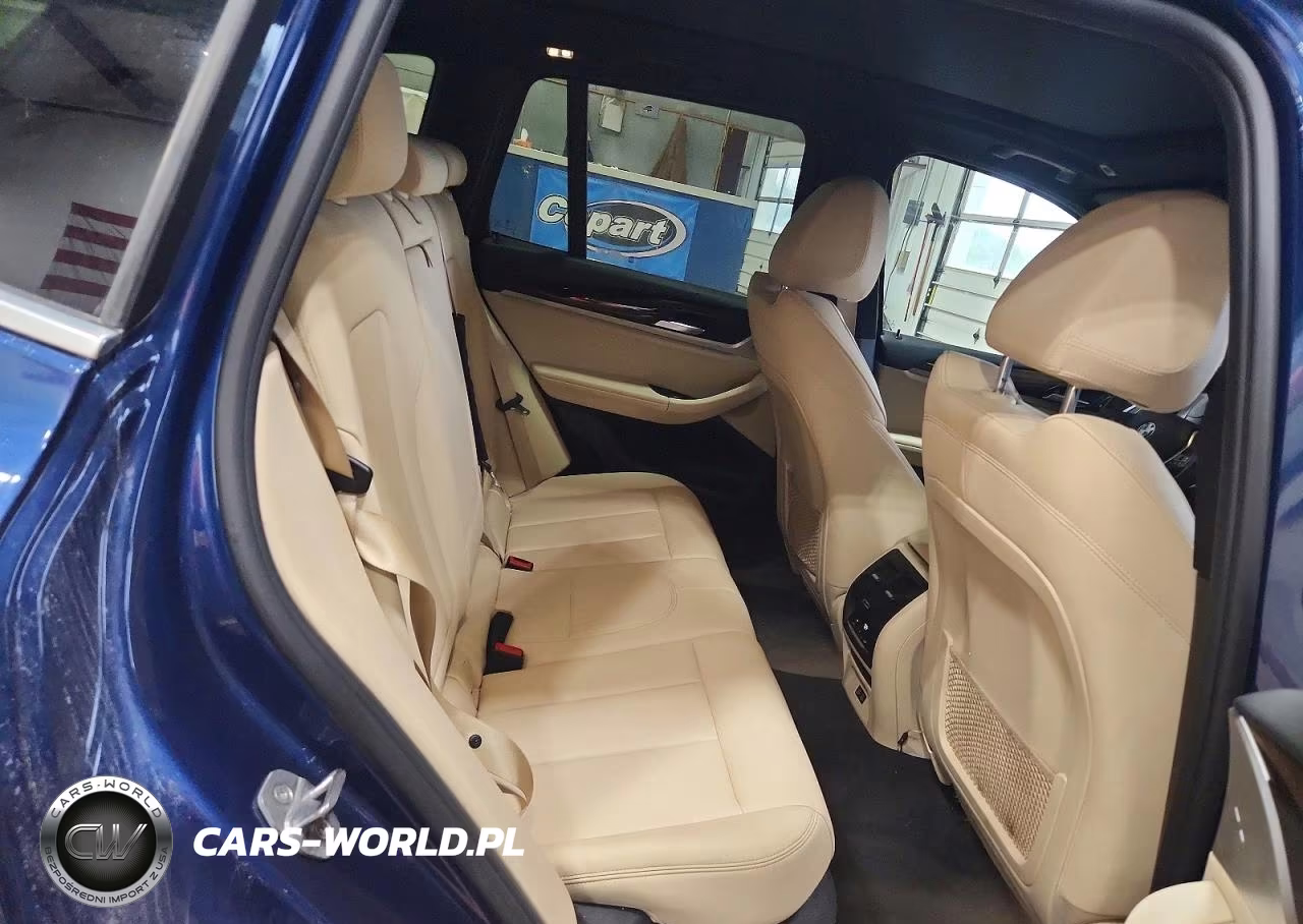 2020 BMW X3 xDrive30I VIN:5UXTY5C0XLLT35329 - 11