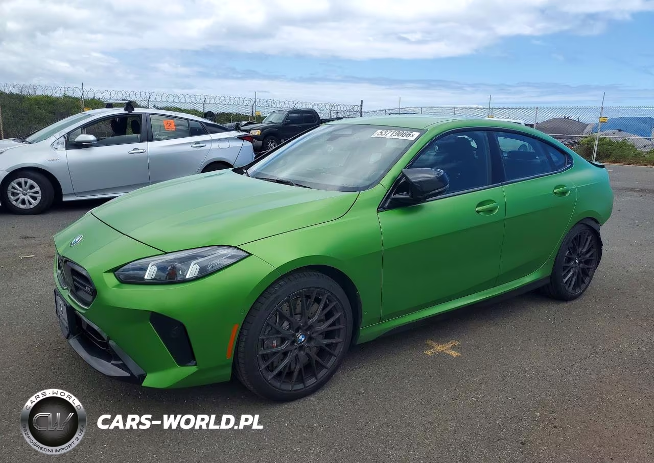 2025 BMW M235Xi – zdjęcie 1 z 13