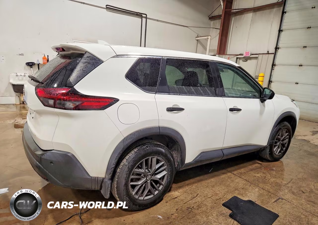2021 Nissan Rogue S VIN:5N1AT3AA8MC721025 - 3