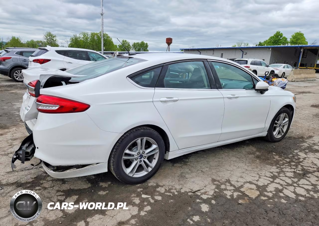 2018 Ford Fusion Se VIN:3FA6P0HD9JR195388 - 3
