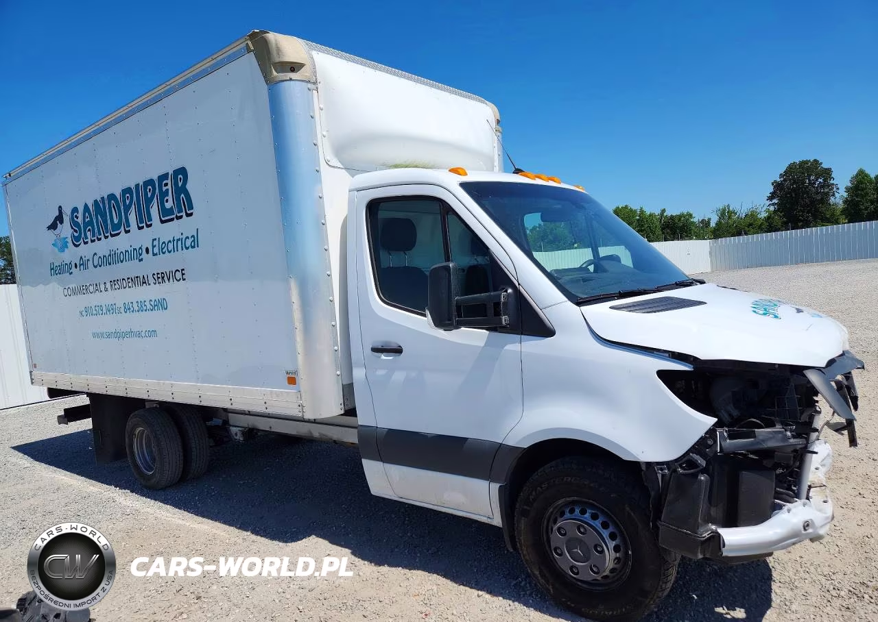 2023 Mercedes-Benz Sprinter 3500 VIN:W1X8N33Y3PN242026 - 4