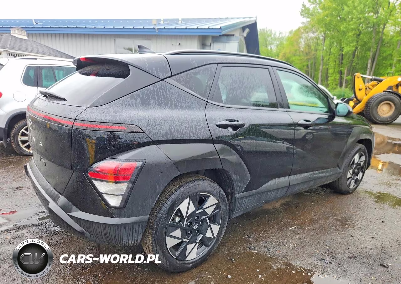 2025 Hyundai Kona Sel VIN:KM8HB3AB7SU232956 - 3