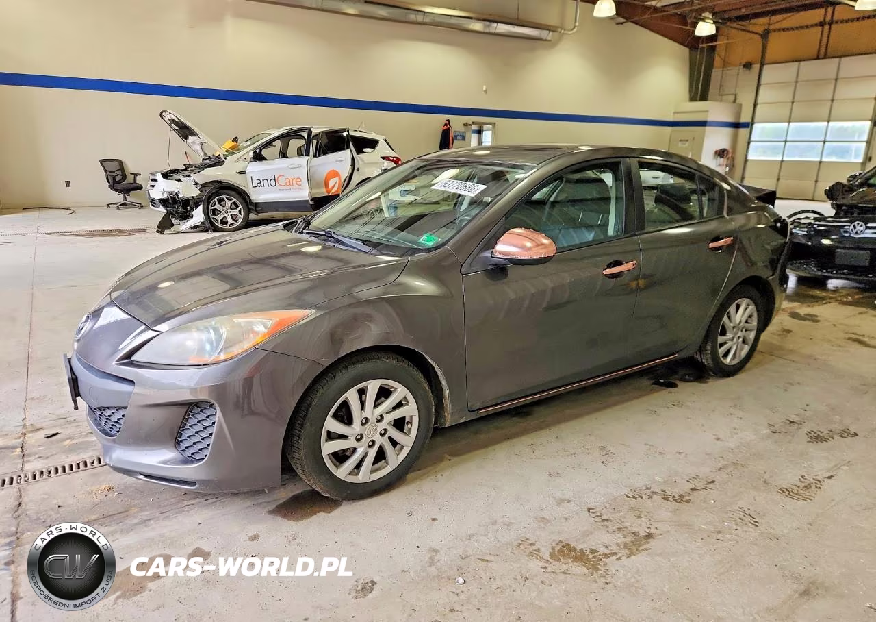 2012 Mazda 3 I