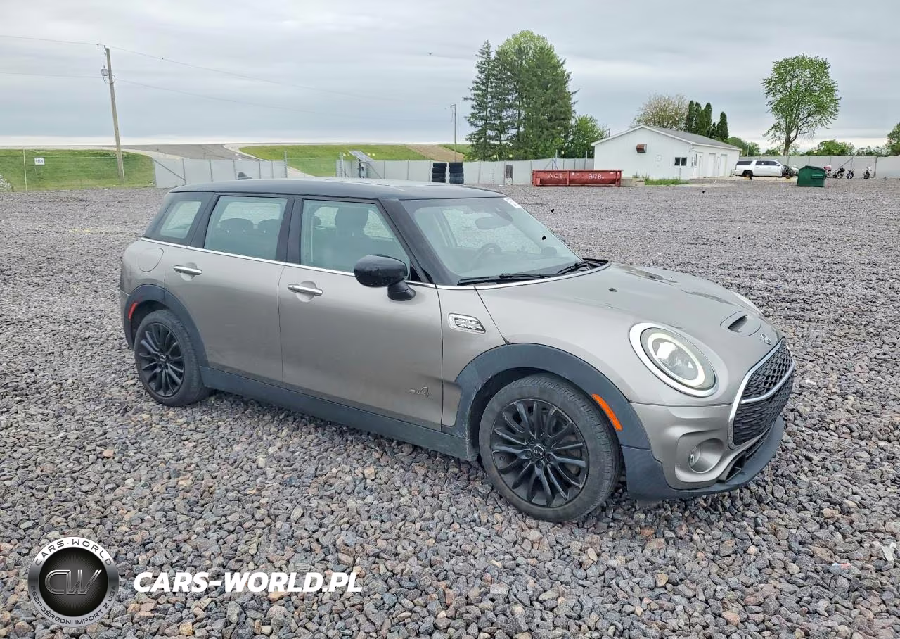 2020 Mini Cooper S Clubman All4 VIN:WMWXJ1C03L2L44652 - 4