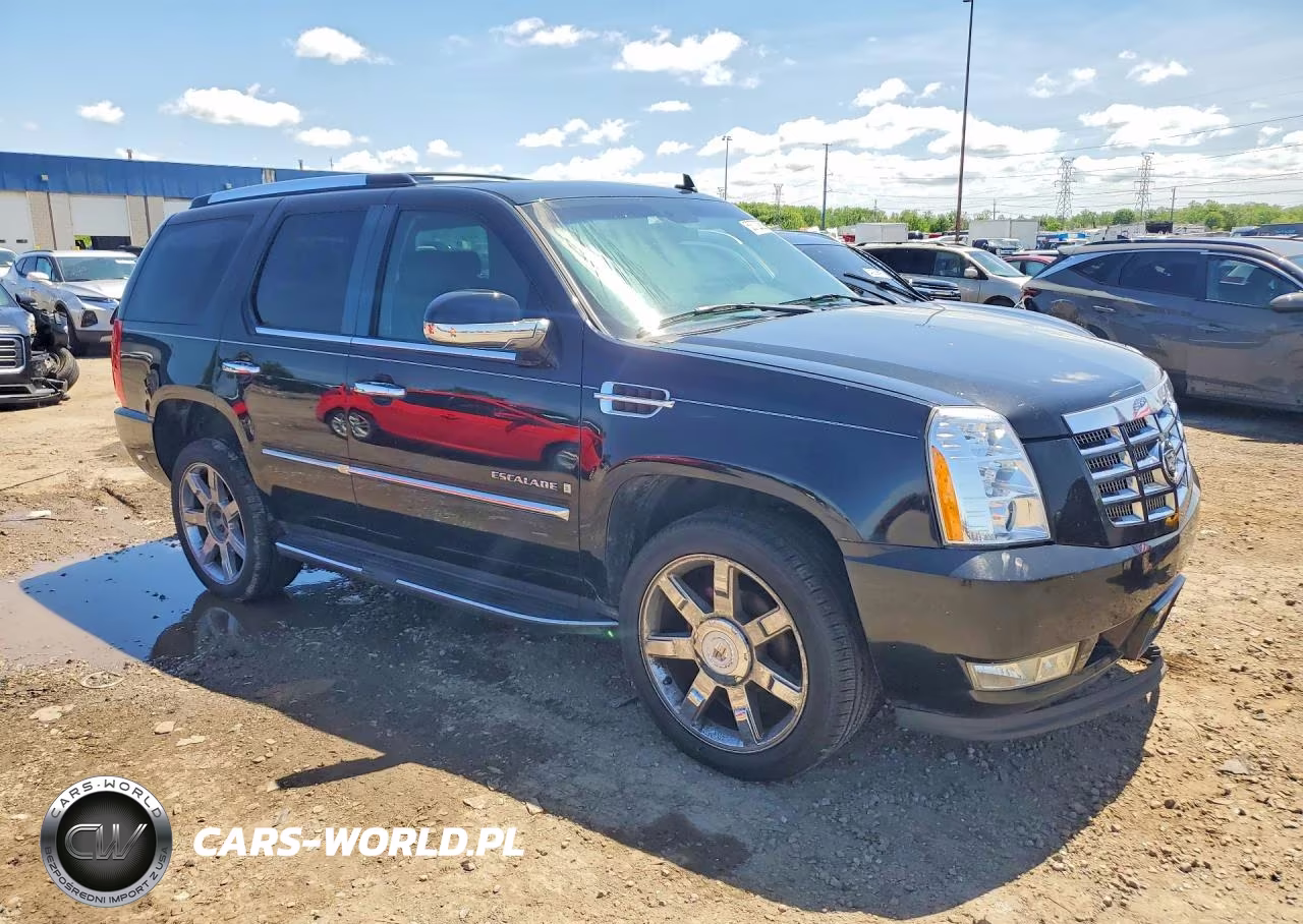 2008 Cadillac Escalade Luxury VIN:1GYFK63858R106261 - 4
