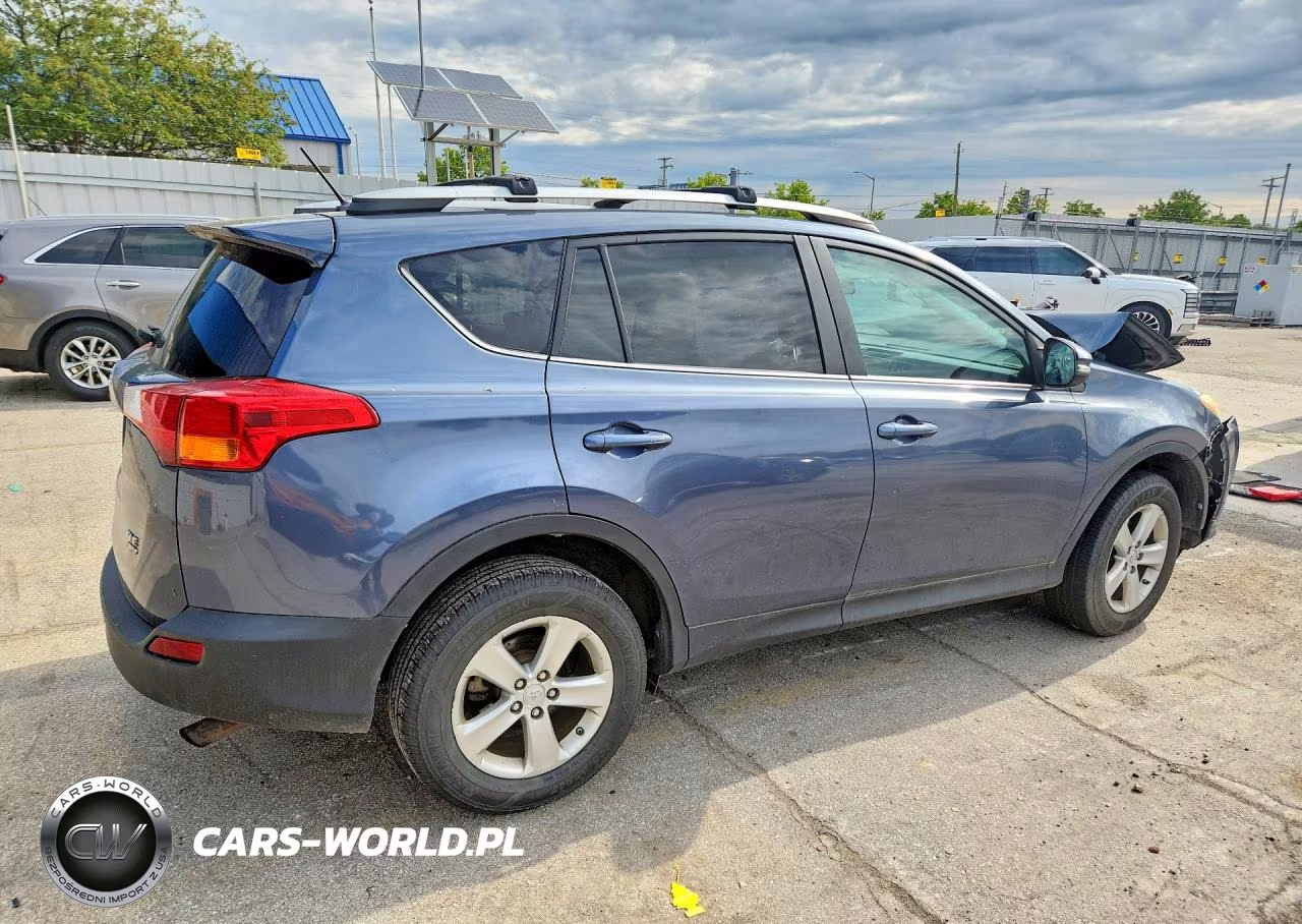 2013 Toyota Rav4 Xle VIN:2T3RFREV7DW033562 - 3