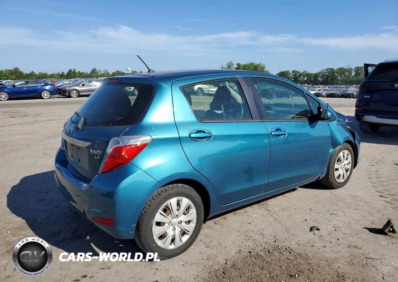 2013 Toyota Yaris 5-Door Le VIN:JTDKTUD37DD548555 - 3