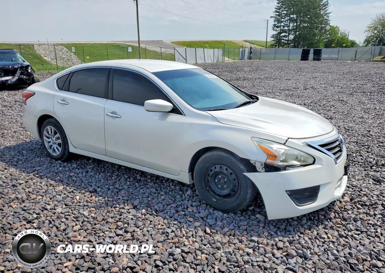 2013 Nissan Altima 2.5 VIN:1N4AL3APXDC146005 - 4