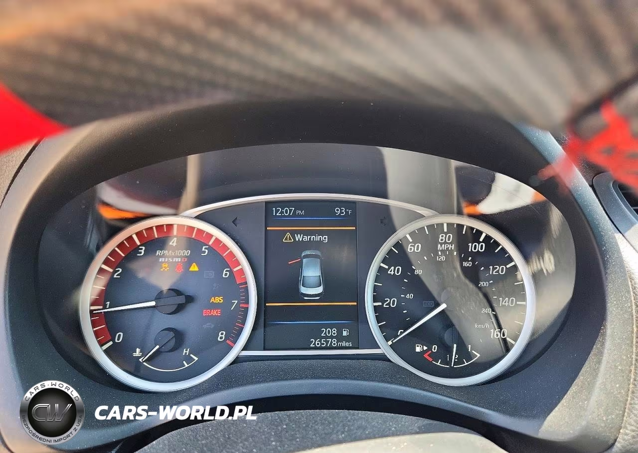 2019 Nissan Sentra Nismo VIN:3N1CB7APXKY437091 - 9