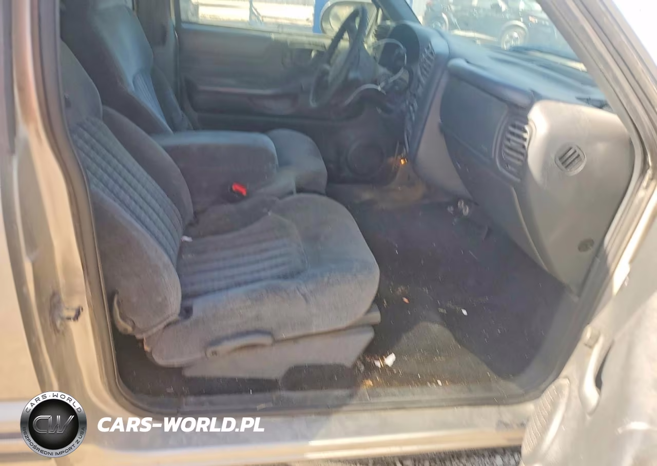 2000 Chevrolet S Truck S10 VIN:1GCCS1951Y8270900 - 10