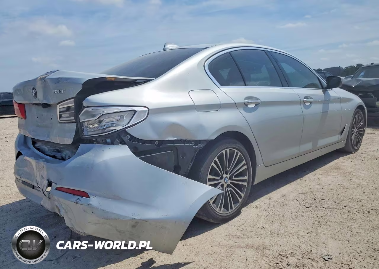 2018 BMW 530 I VIN:WBAJA5C51JWA57179 - 3